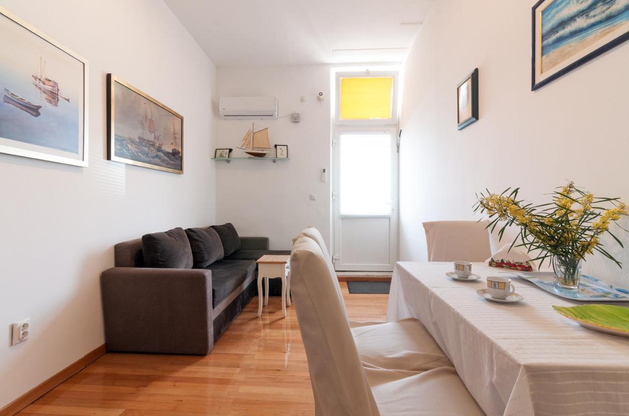 Apartman Pegla Zara Esterno foto