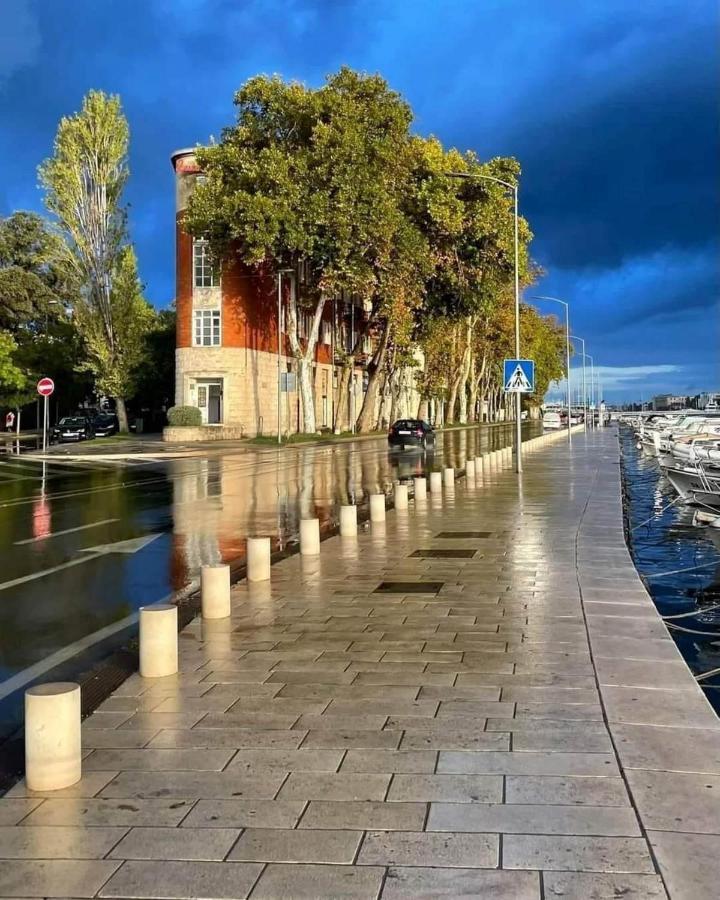 Apartman Pegla Zara Esterno foto